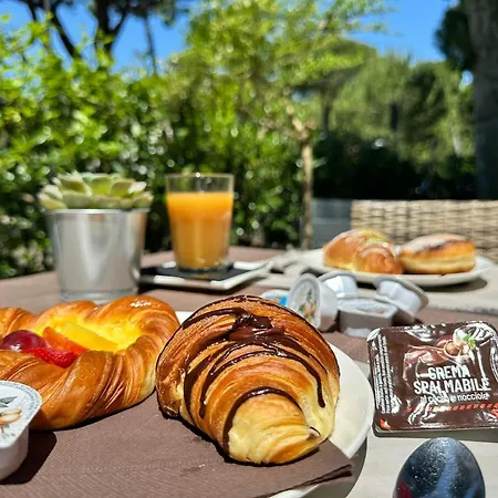 Hotel B&B Des Bains Milano Marittima 3*
