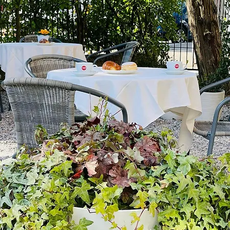 Hotel Des Bains Milano Marittima