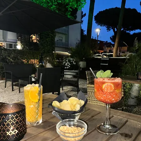 Des Bains Hotel 3*